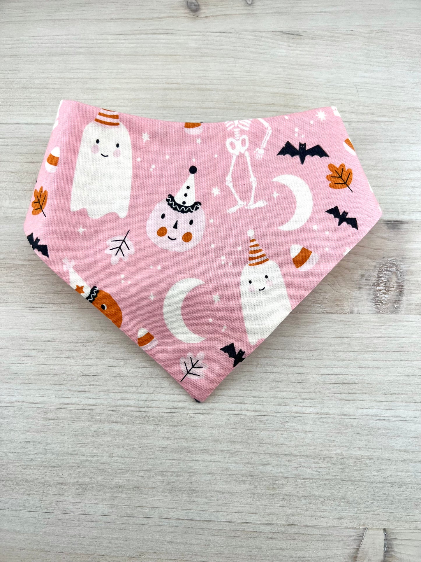 HALLOWEEN PAWTY BANDANA