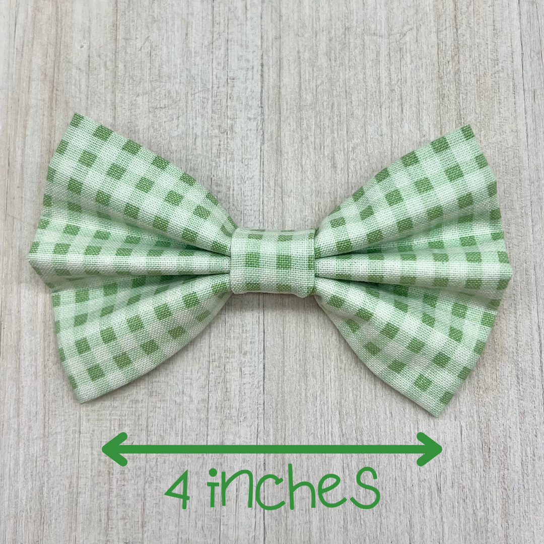 Lucky Shamrock Bow