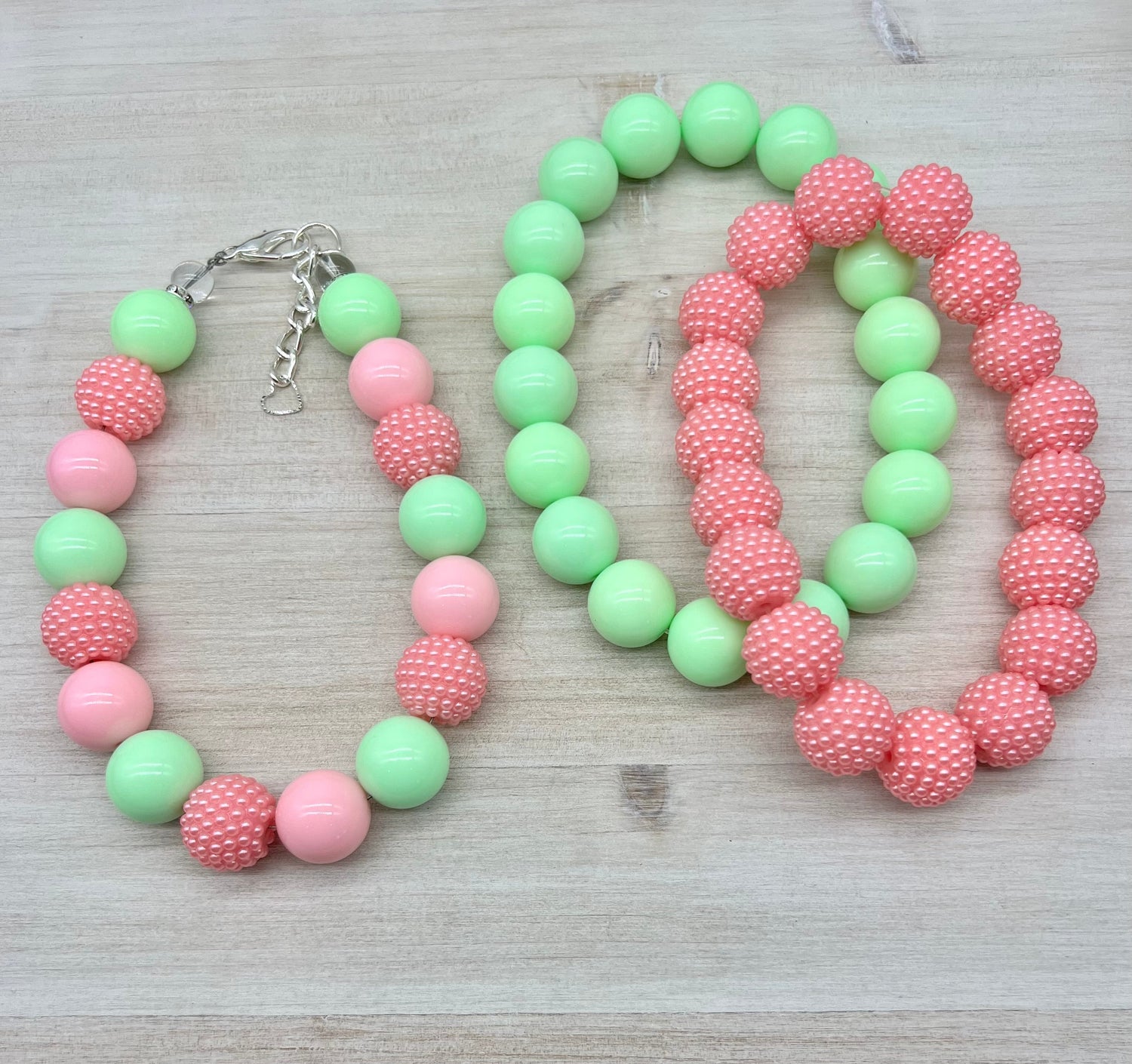 ALL NECKLACES