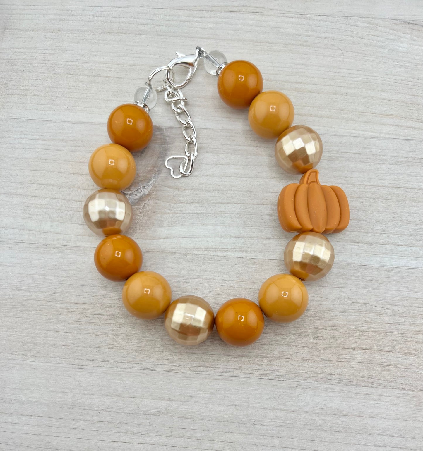 PUMPKIN CUTIE NECKLACE
