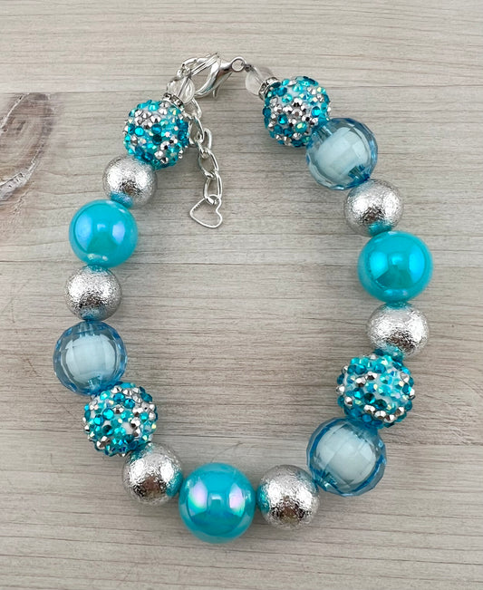 WINTER WONDERLAND DOG NECKLACE