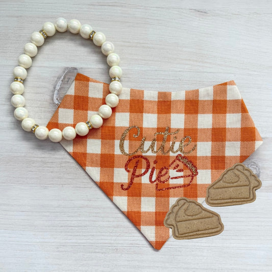CUTIE PIE NECKLACE, TREATS, & REVERSIBLE BANDANA BUNDLE
