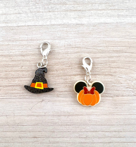 SPOOKTACULAR CHARM