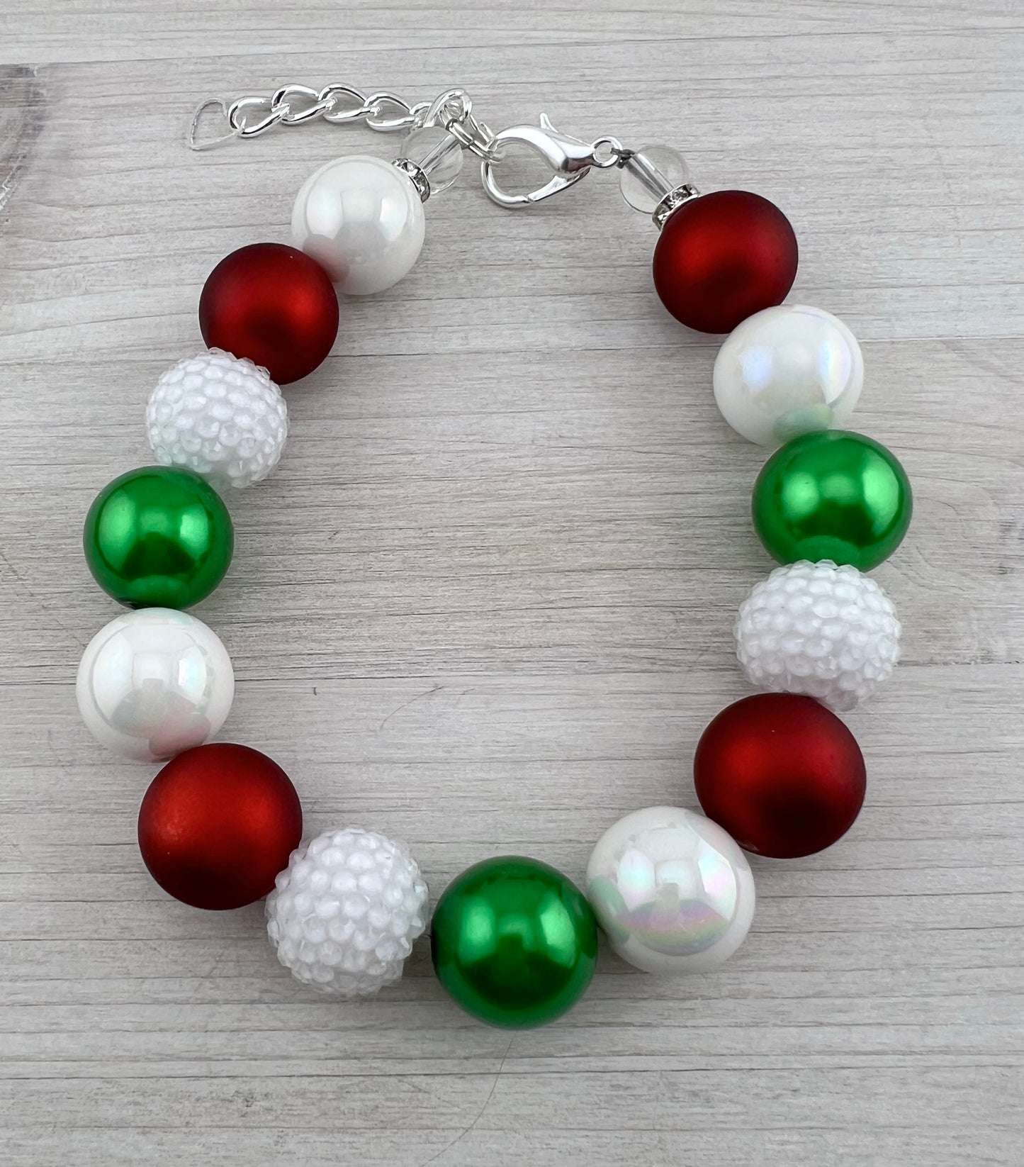 MISTLETOE DOG NECKLACE