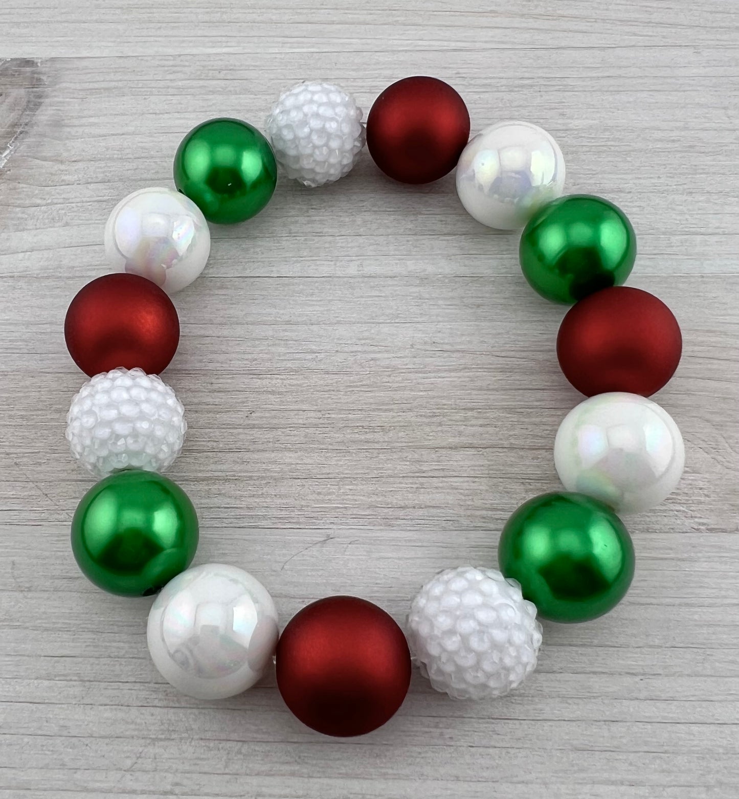 MISTLETOE DOG NECKLACE